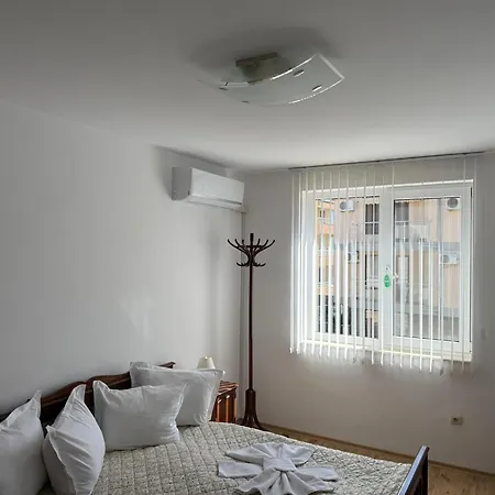 Private Adi Nessebar