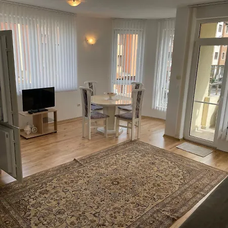 Private Adi Apartamento *